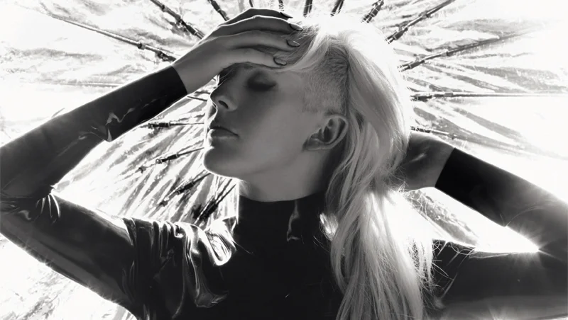 Ellie Goulding Tessellate