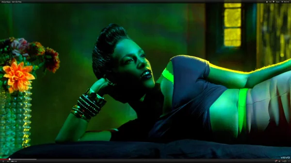 Alicia Keys – ‘Girl On Fire’ Video Premiere