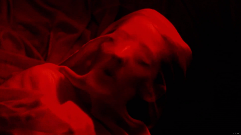 ellie goulding figure 8