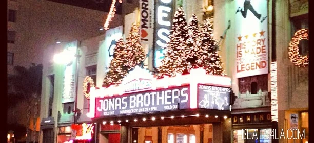 Jonas Brothers Pantages Theater Hollywood Sign