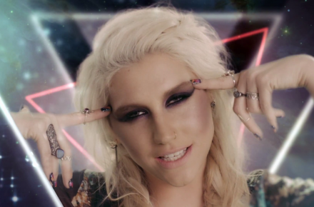 ke$ha die young music video