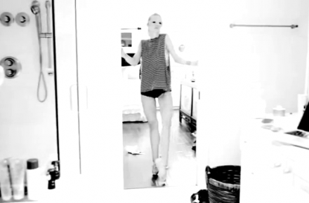 Ashlee Simpson "Bat for a Heart"