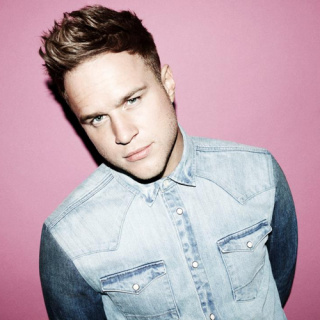 Olly Murs - 'Dear Darlin' Music Video Premiere!