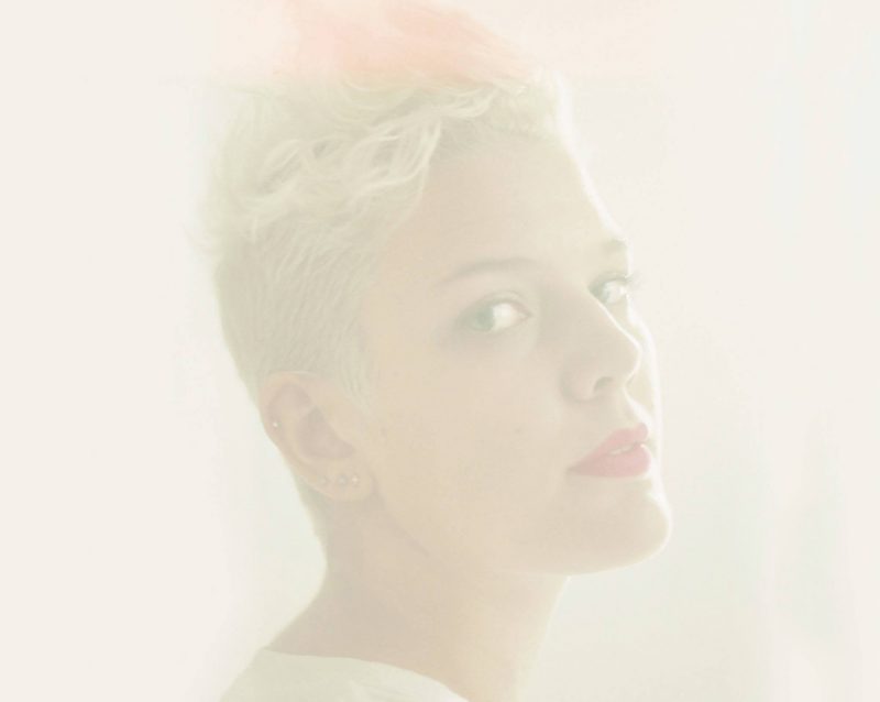 Betty-Who-Heartbreak-Dream-2014