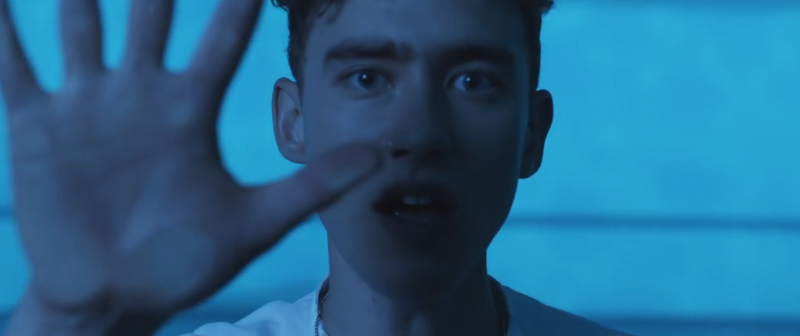 years and years eyes shut