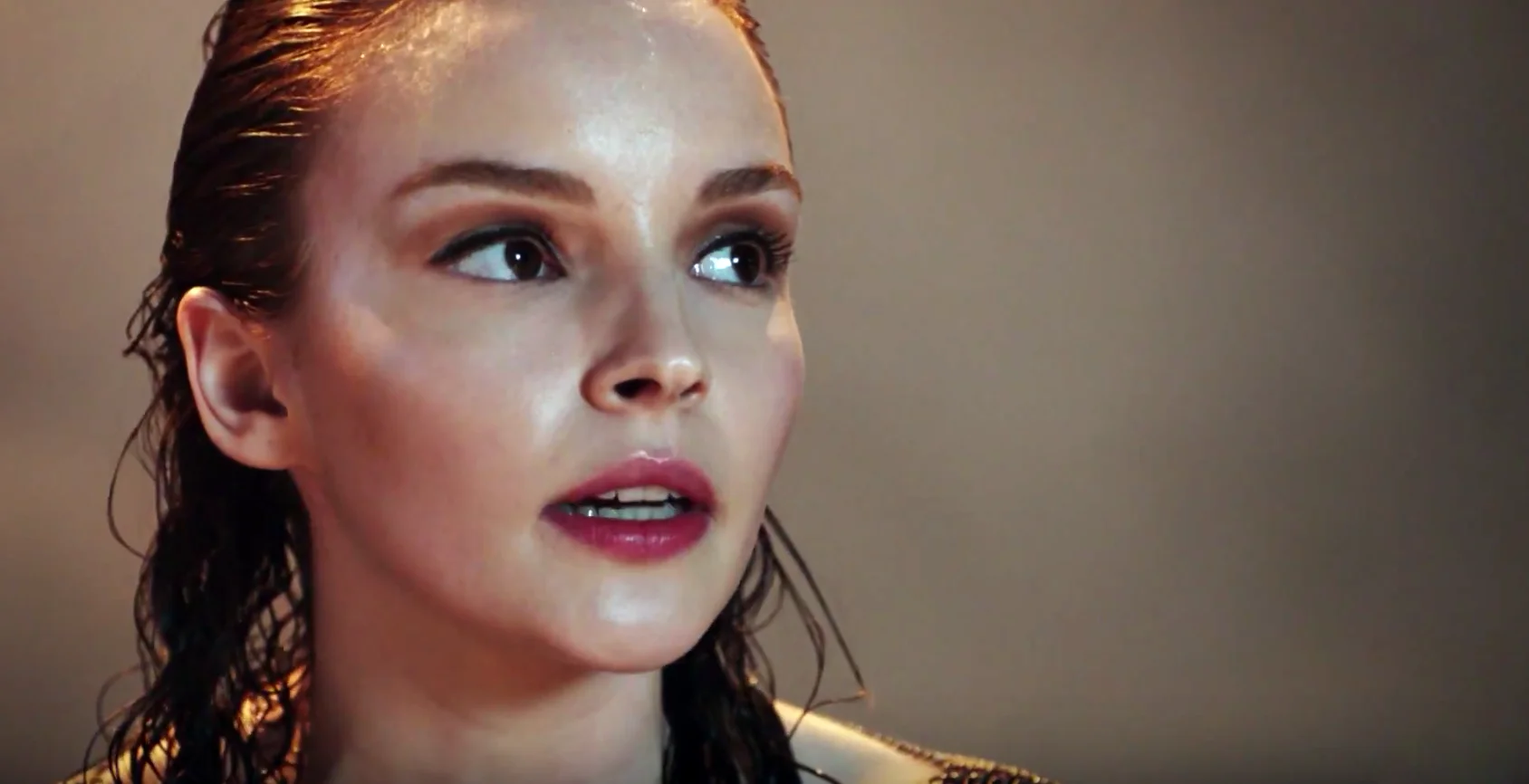 Chvrches Leave A Trace Music Video