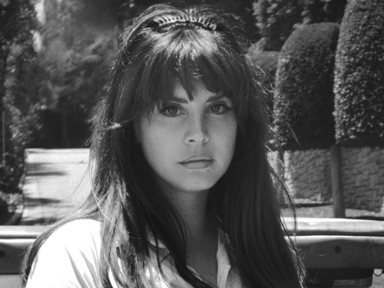Lana-Del-Rey-Terrence-Loves-You-2015