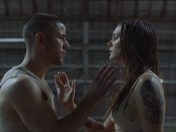 Nick Jonas Tove Lo Close