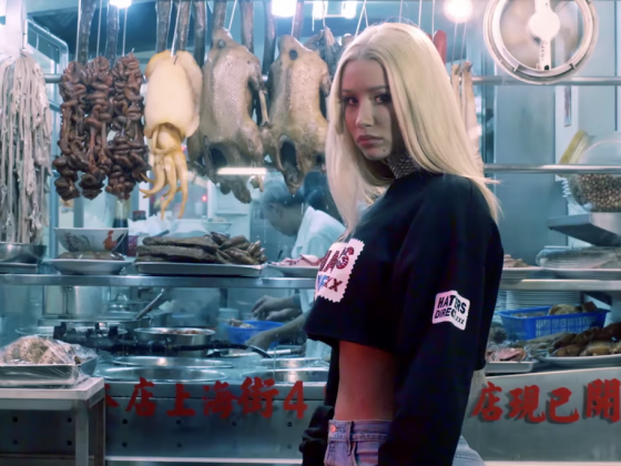 Iggy Azalea mo bounce music video